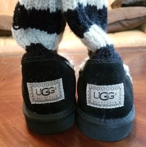 NWOT Ugg Australia Knit Boots